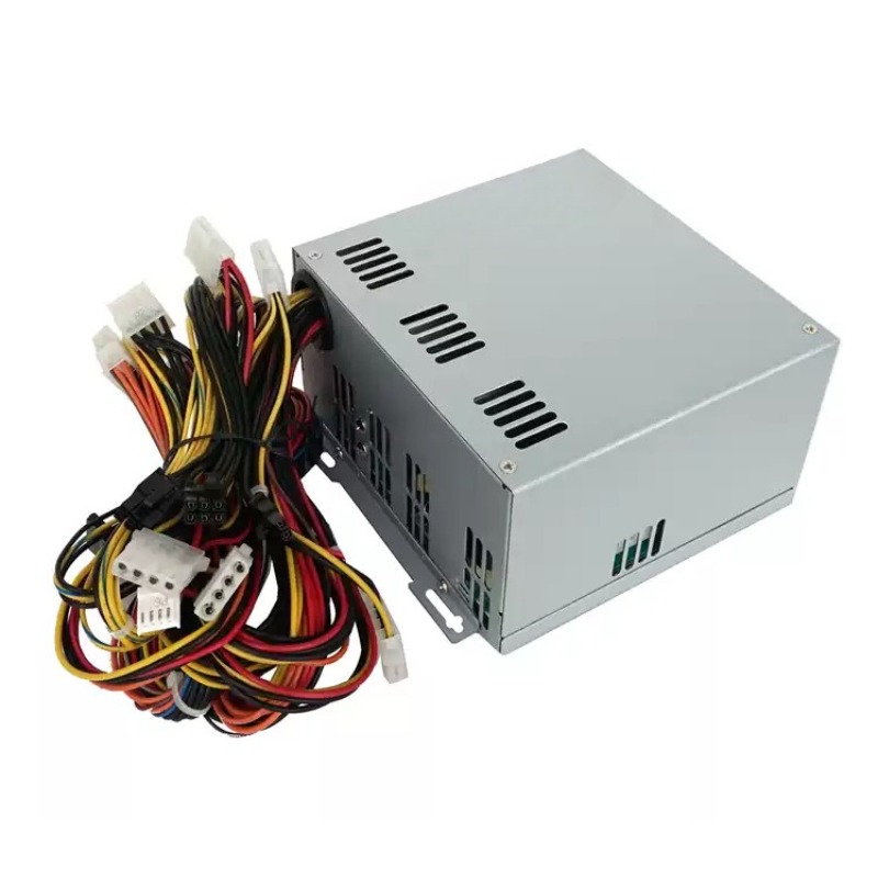 Alimentatore Industriale di Al - Power Supply 650W recensione e prezzo
