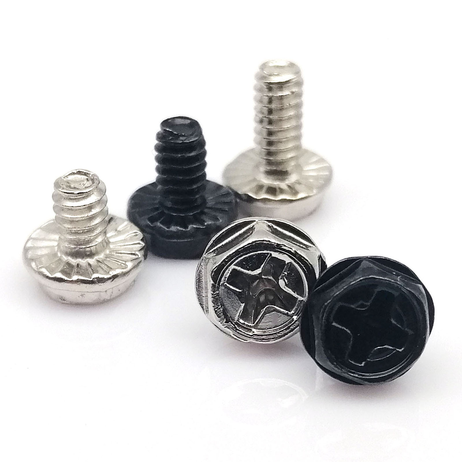 100 pezzi Nero Argento 6 # -32 - Psu Computer recensione e prezzo