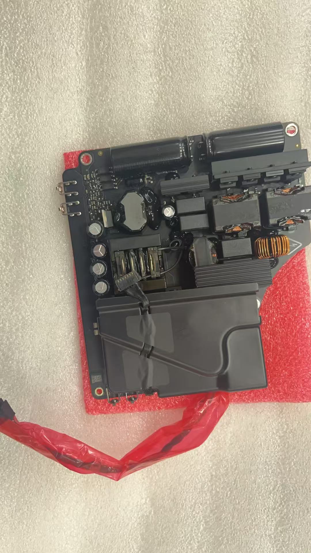 ADP-500AF T APG003 Per IMac Pr - Power Supply 500W recensione e prezzo