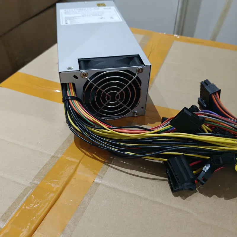 Alimentatore per Server ATNG 8 - Modular Power Supply recensione e prezzo
